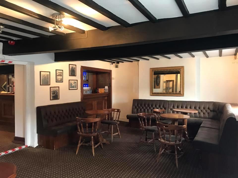 New Gurkha Inn Brecon Exterior foto